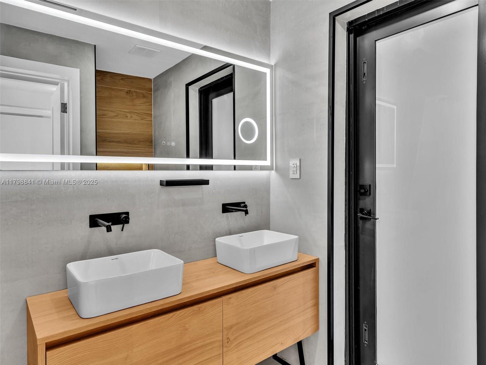 BAY VISTA PARK AMD PL - Residential