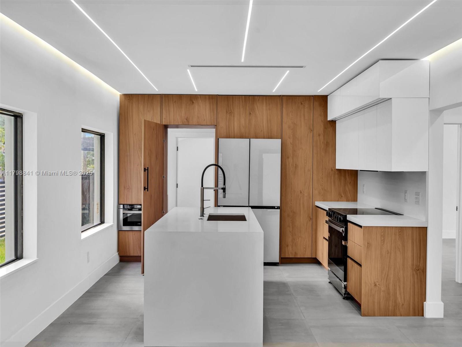BAY VISTA PARK AMD PL - Residential