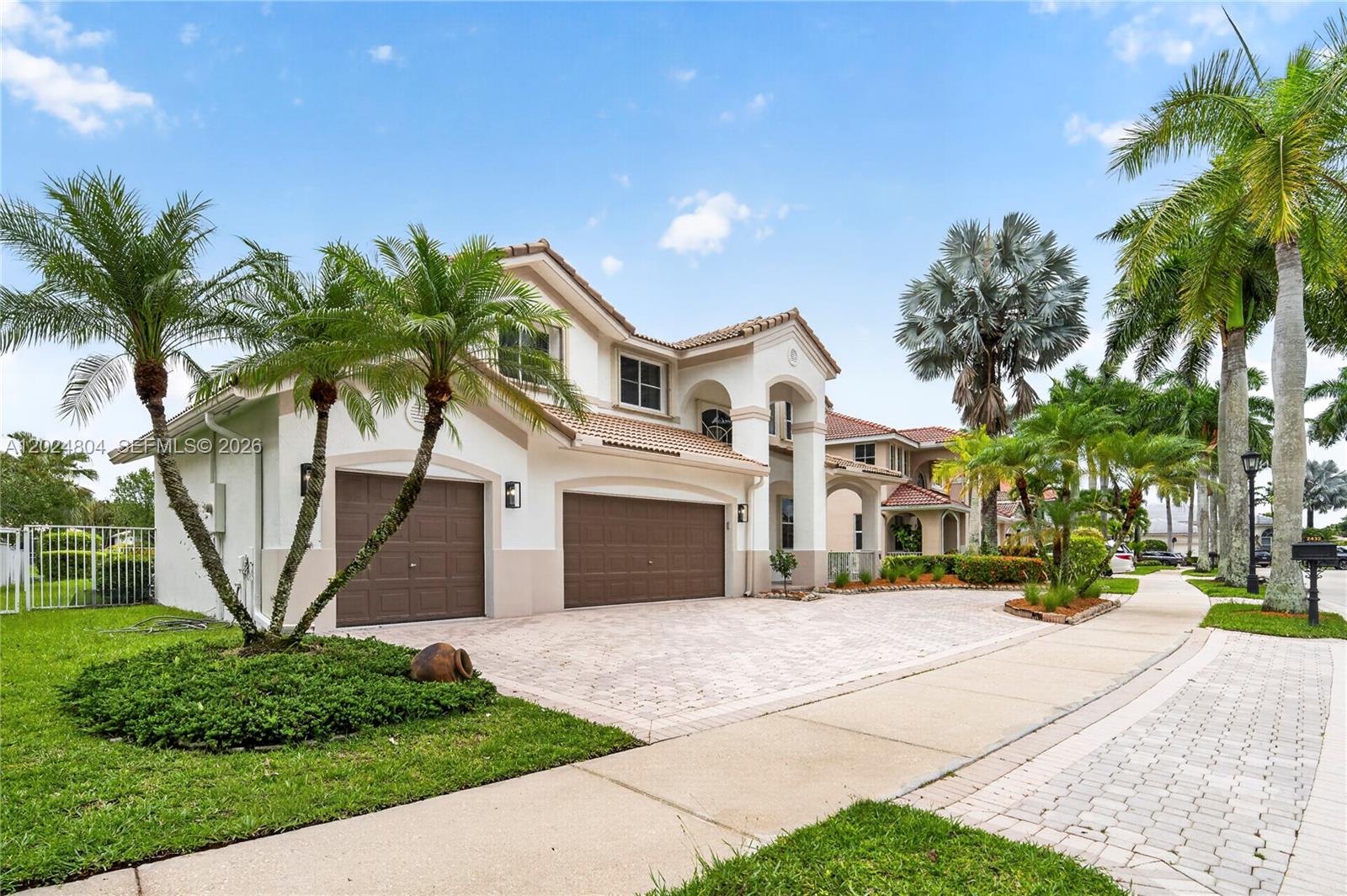 2432 Deer Creek Rd