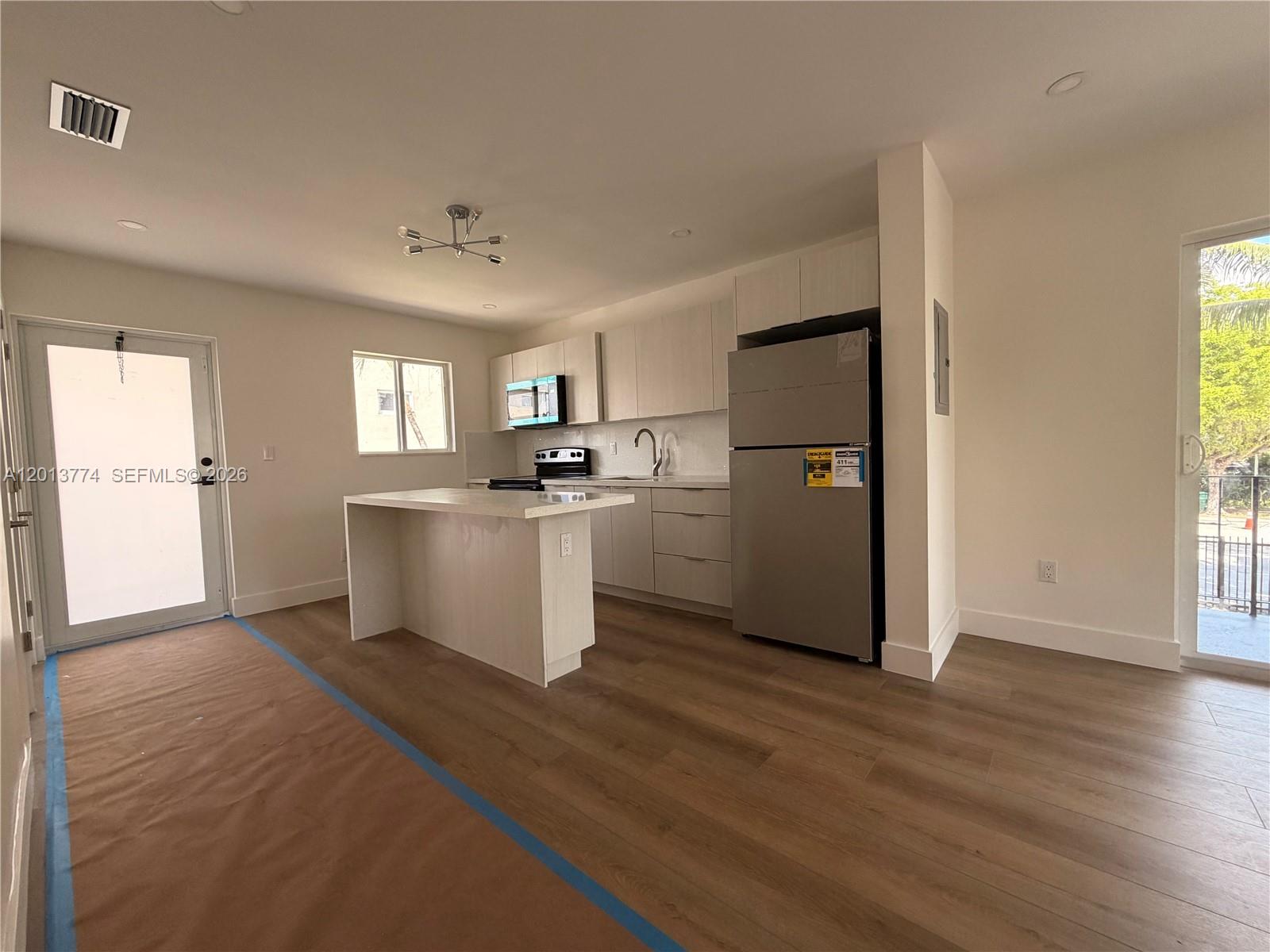 MARCELLUS DEARBORNS - Residential Lease