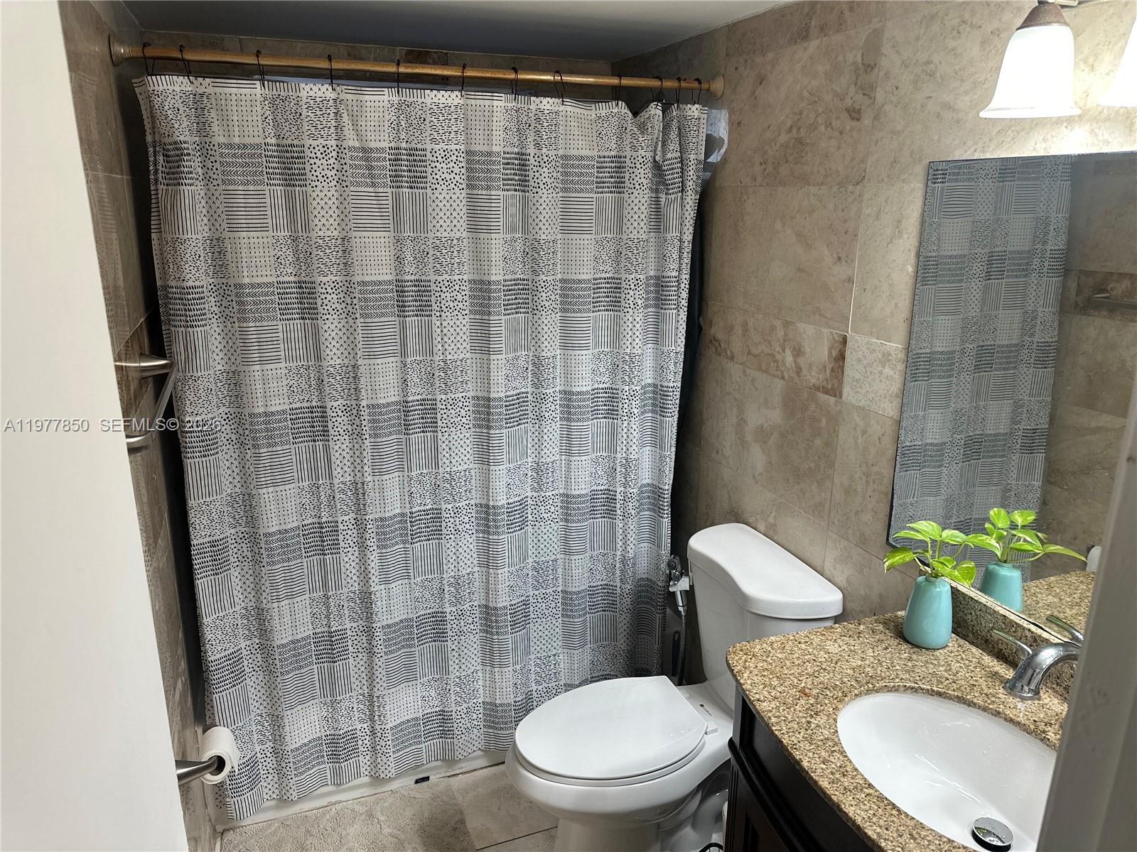 NOVA GARDENS CONDO - Residential