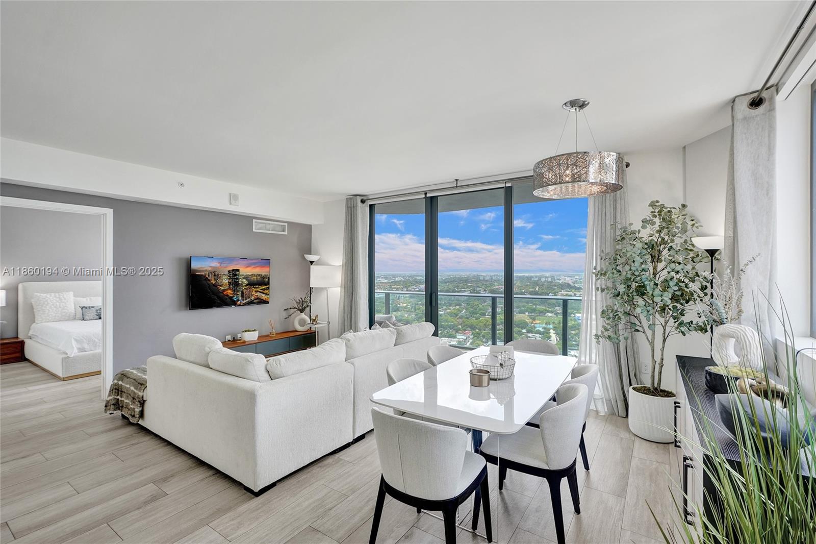 3401 MIDTOWN CONDO - Residential Lease