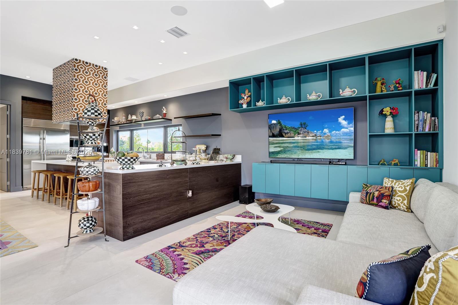 WESTON ESTATES - Residential Lease