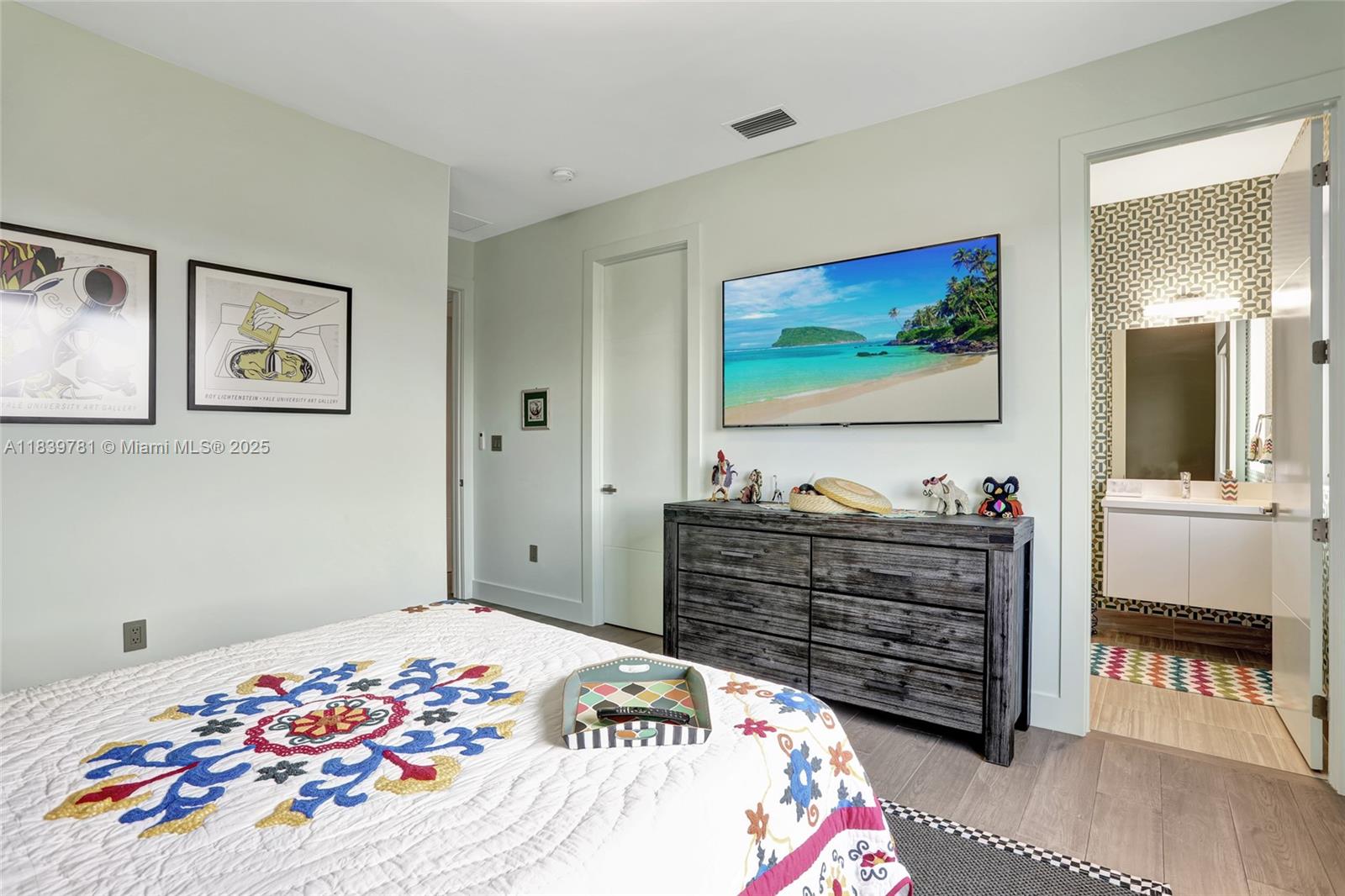 WESTON ESTATES - Residential Lease