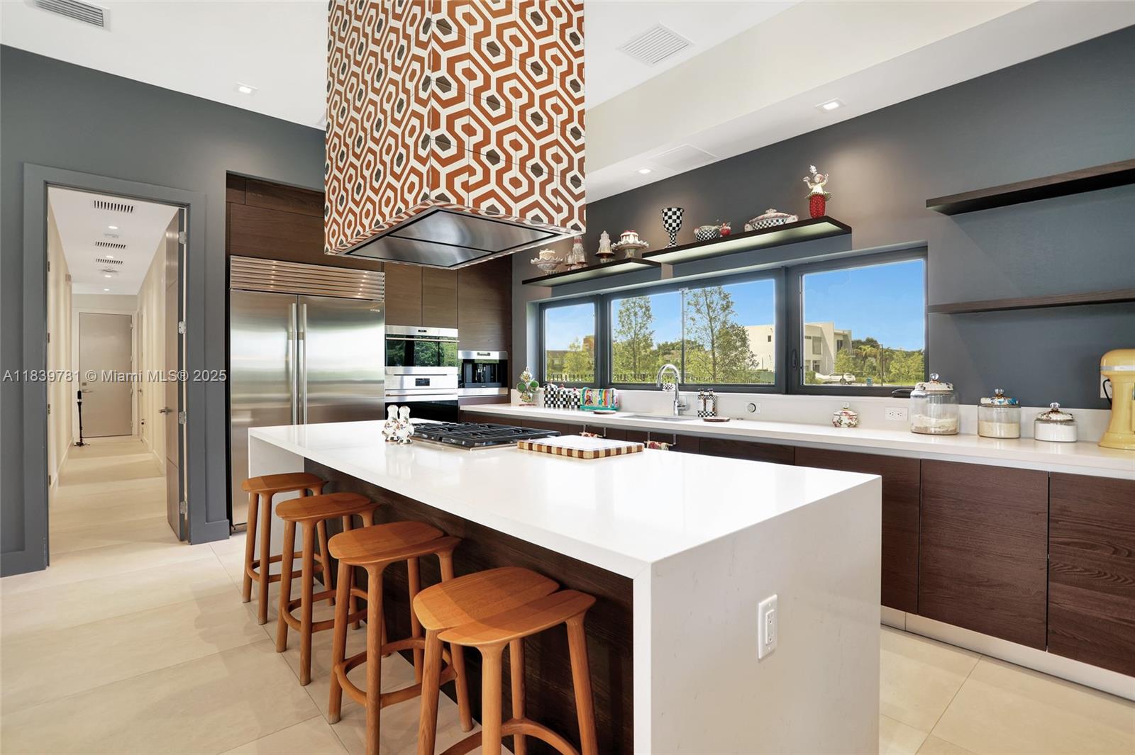 WESTON ESTATES - Residential Lease