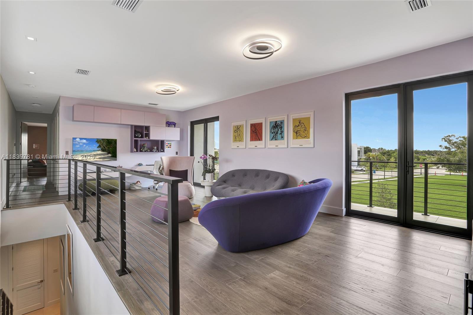 WESTON ESTATES - Residential Lease