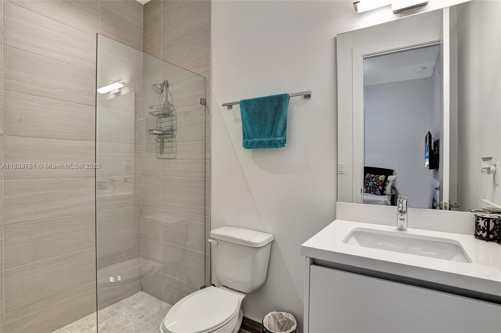WESTON ESTATES - Residential Lease
