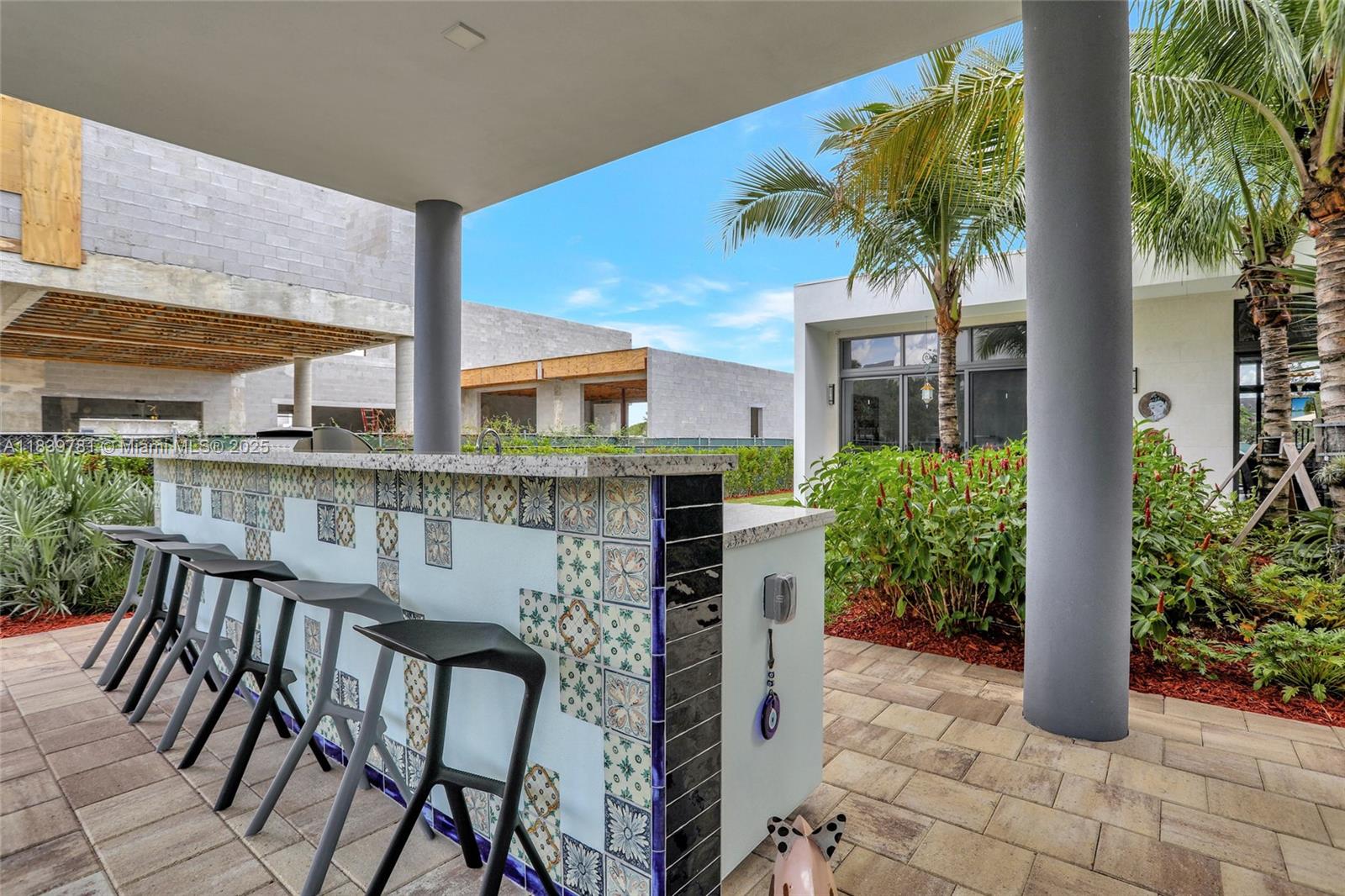 WESTON ESTATES - Residential Lease