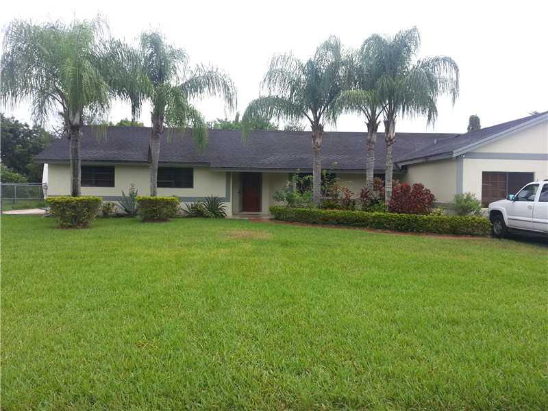 Excellent short sale opportunity. Lovely 4 bedroom 2 bathroom pool home. A must see.short sale is approved. Quick closing.