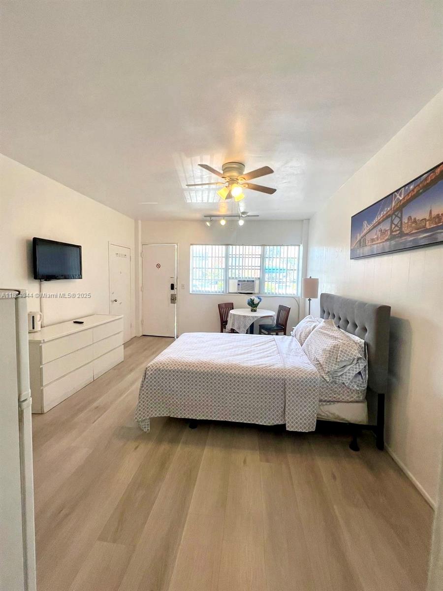 26 Diplomat Pkwy 2263