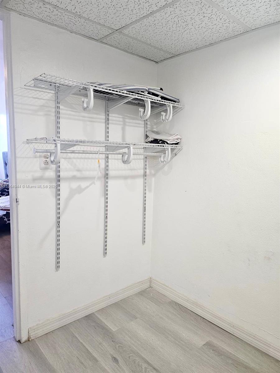 DIPLOMAT GOLF & RACQUET C - Residential