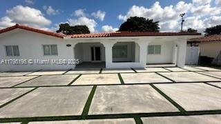 9855 Sw 26th Ter 9855, Miami, Broward County, Florida - 4 Bedrooms  
2 Bathrooms - 