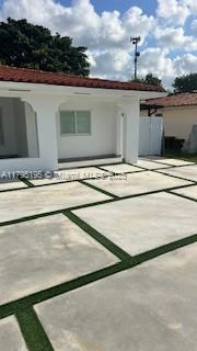 9855 SW 26th Ter 9855