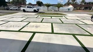 9855 SW 26th Ter 9855