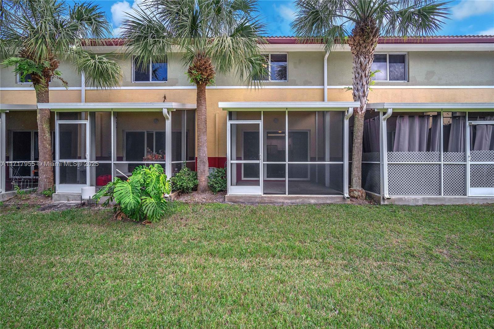 PALM GARDEN PARK - Residential