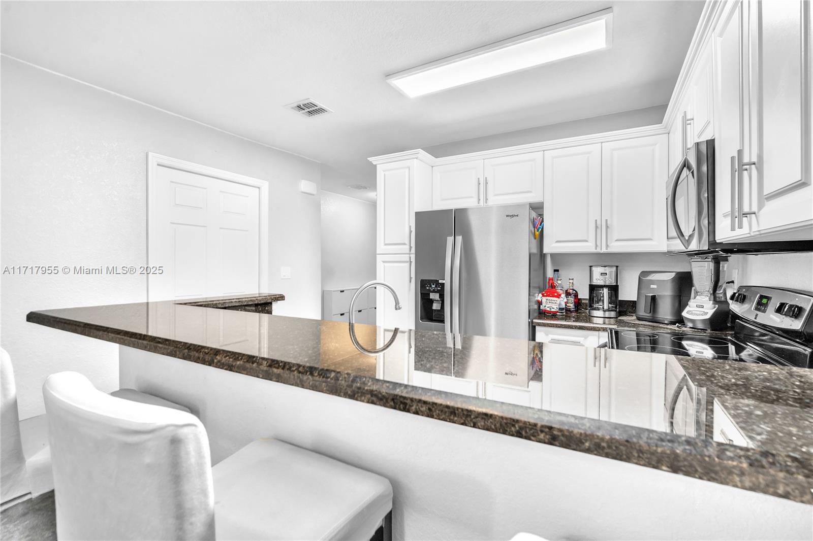 PALM GARDEN PARK - Residential