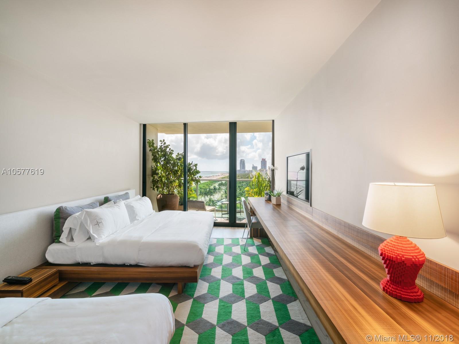 IL VILLAGGIO ON SOUTH BEA - Residential