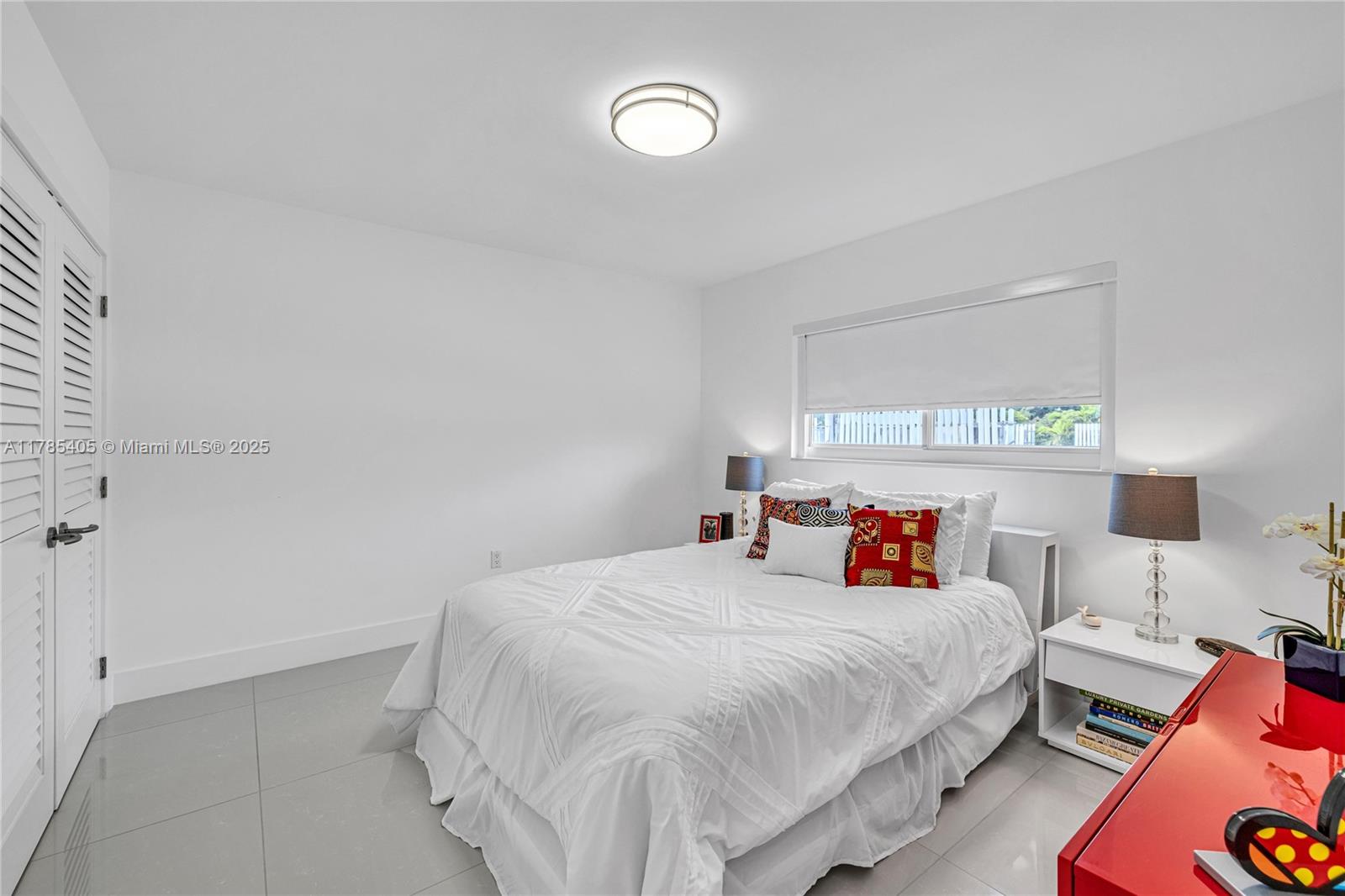 CLUB OF BAY HARBOR CONDO - Residential