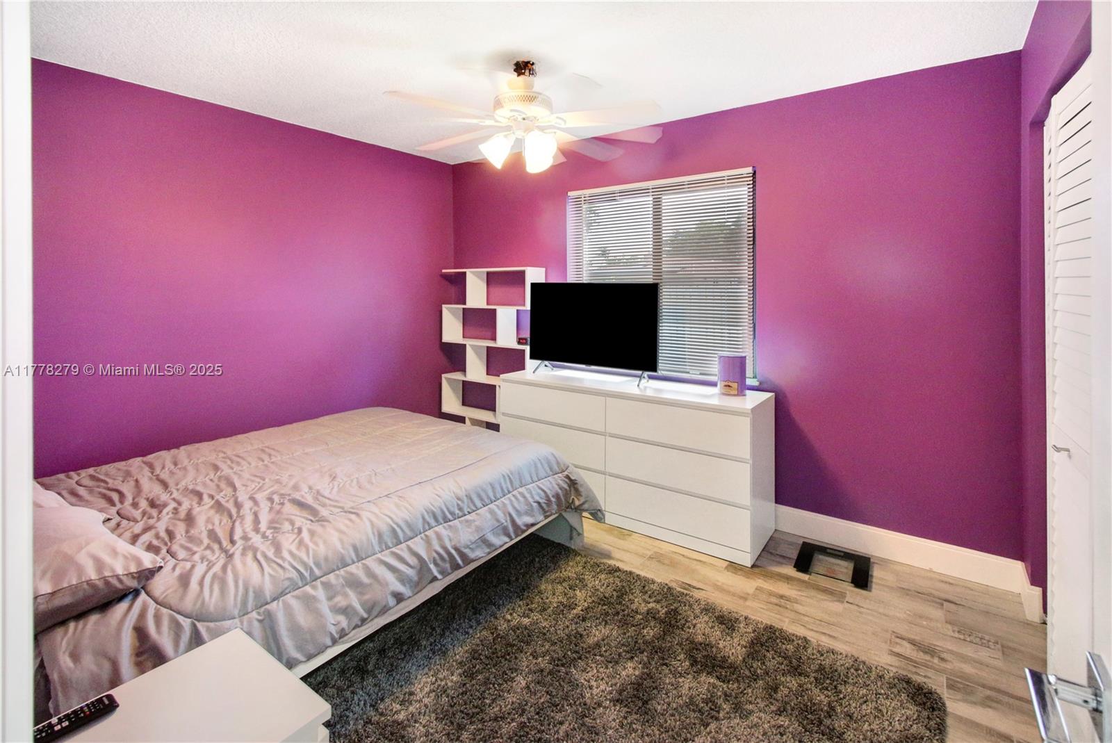 CYPRESS RUN - Residential