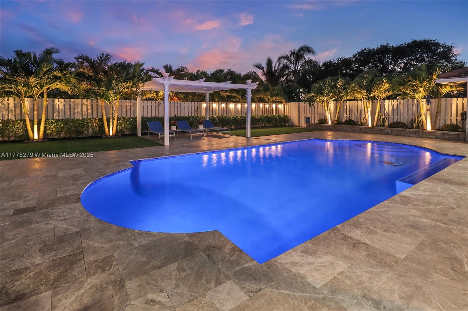 CYPRESS RUN - Residential