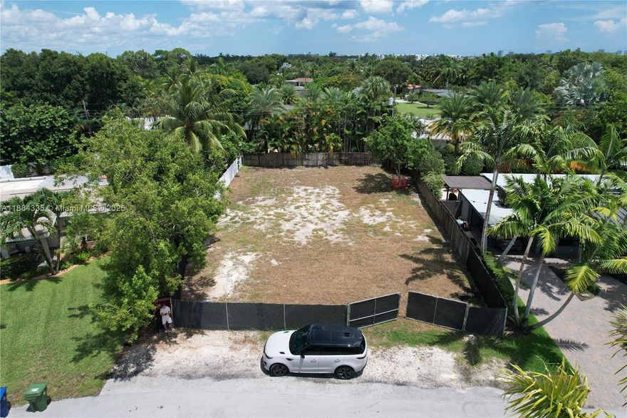 Build your dream home in the heart of Wilton Manors! This prime lot offers endless potential to design a custom residence tailored to your lifestyle in one of South Florida’s most desirable neighborhoods. With its central location, vibrant community, and strong demand, this property is also a fantastic opportunity for investors seeking long-term value. Whether for personal use or development, don’t miss the chance to secure land in this thriving.