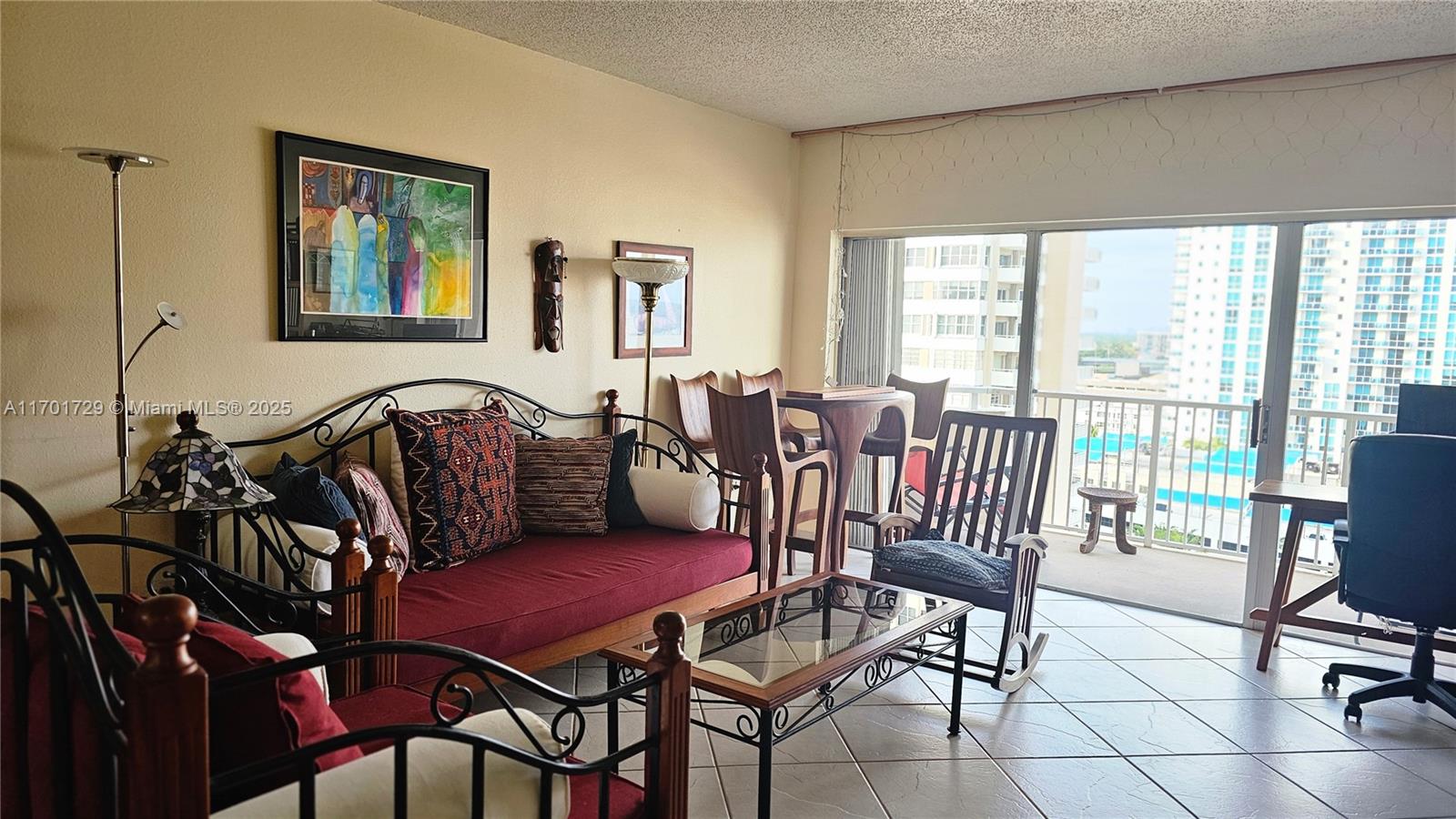 HEMISPHERES CONDO - Residential Lease