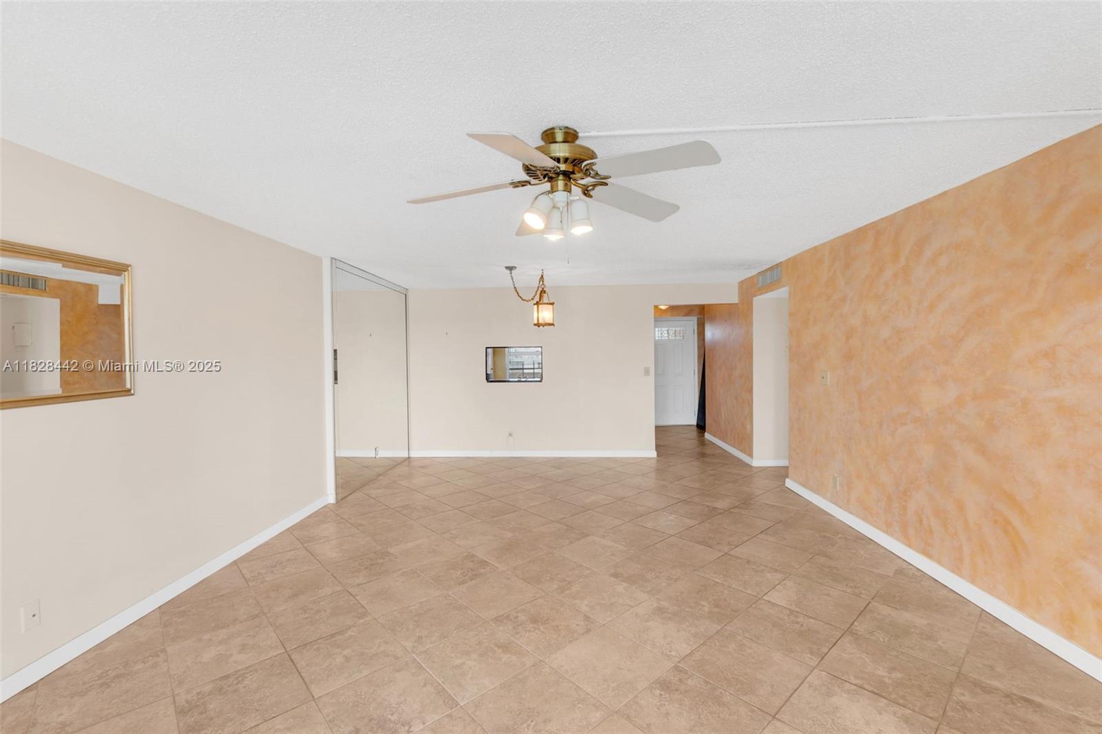 121 SE 3rd Ave 601