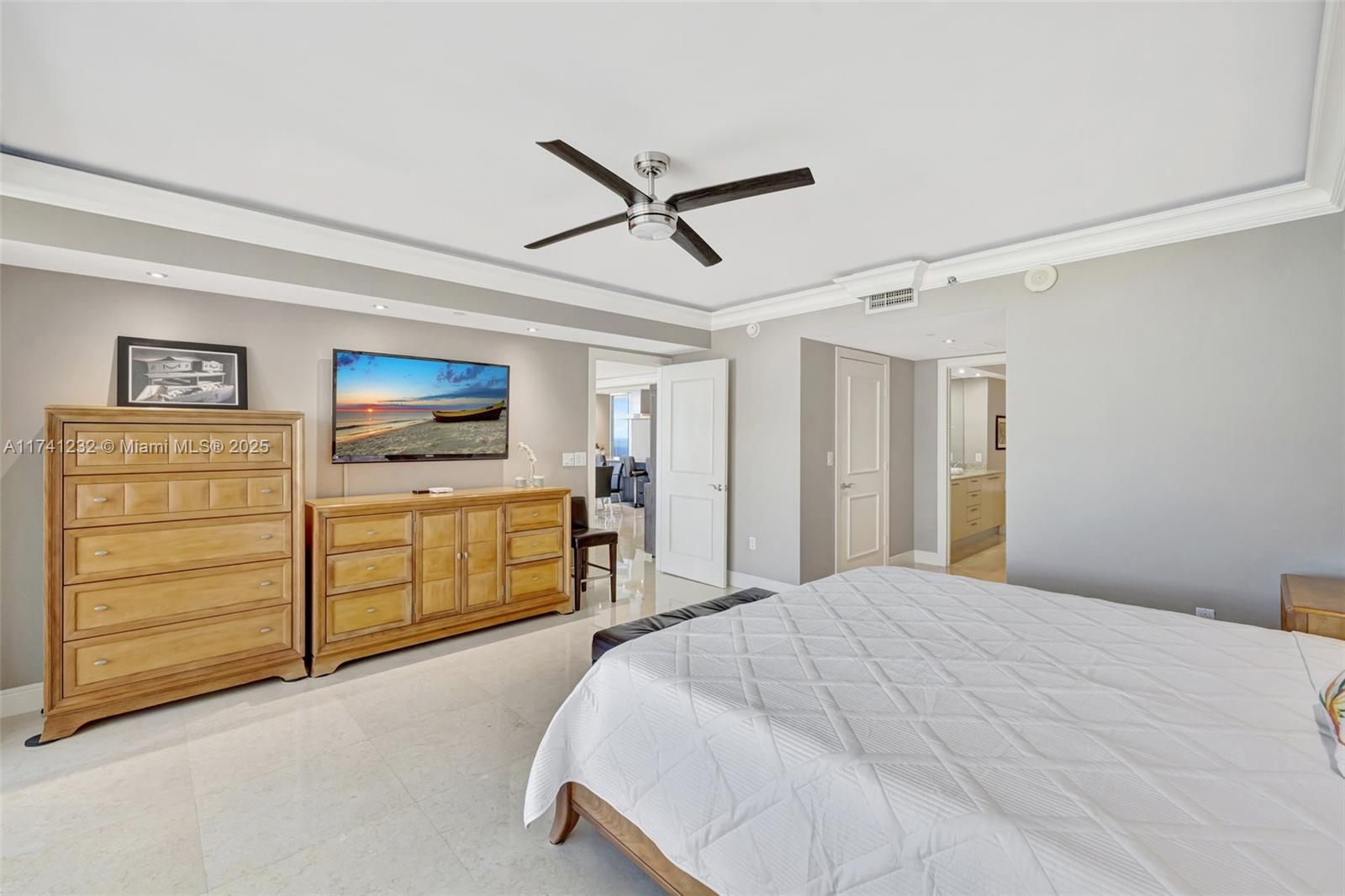 BEACH CLUB TWO CONDO - Residential