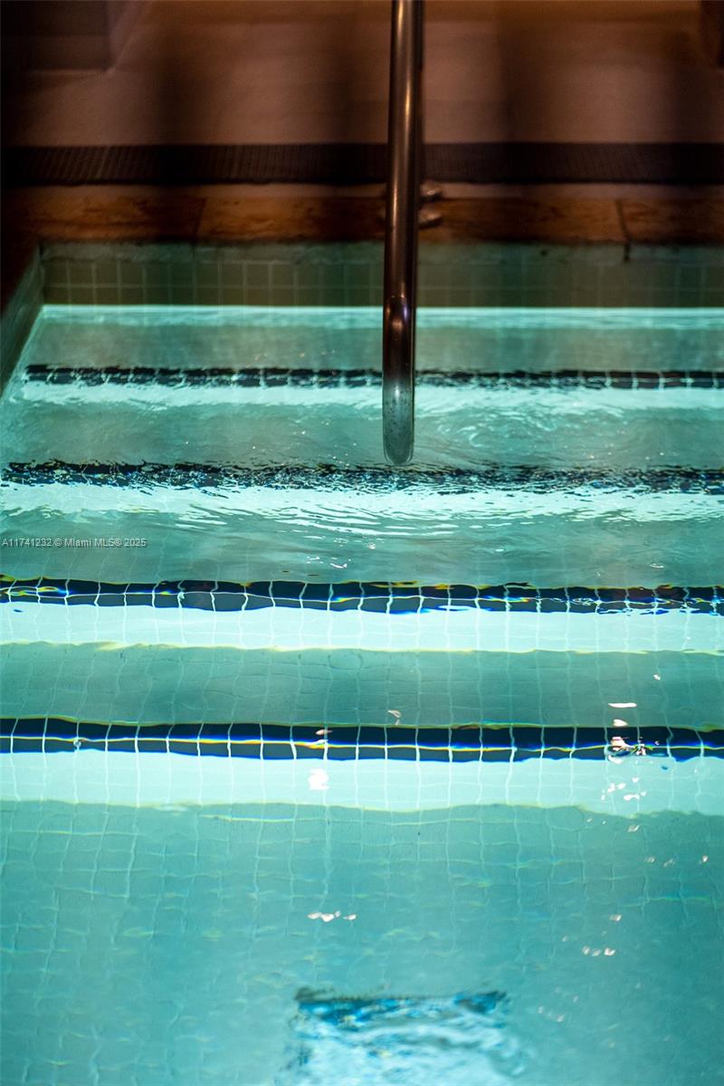 BEACH CLUB TWO CONDO - Residential