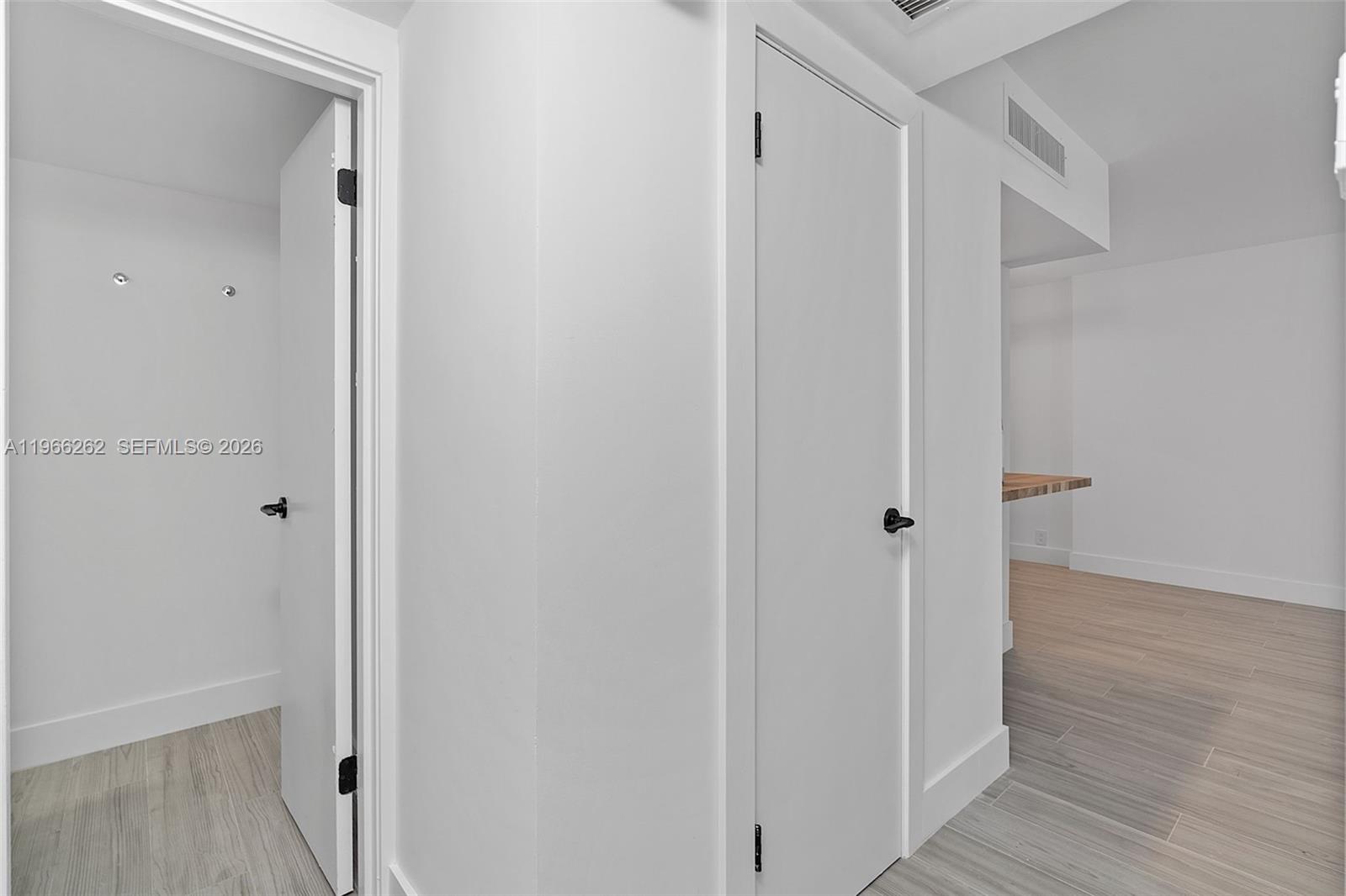 MIRADOR 1200 CONDO - Residential