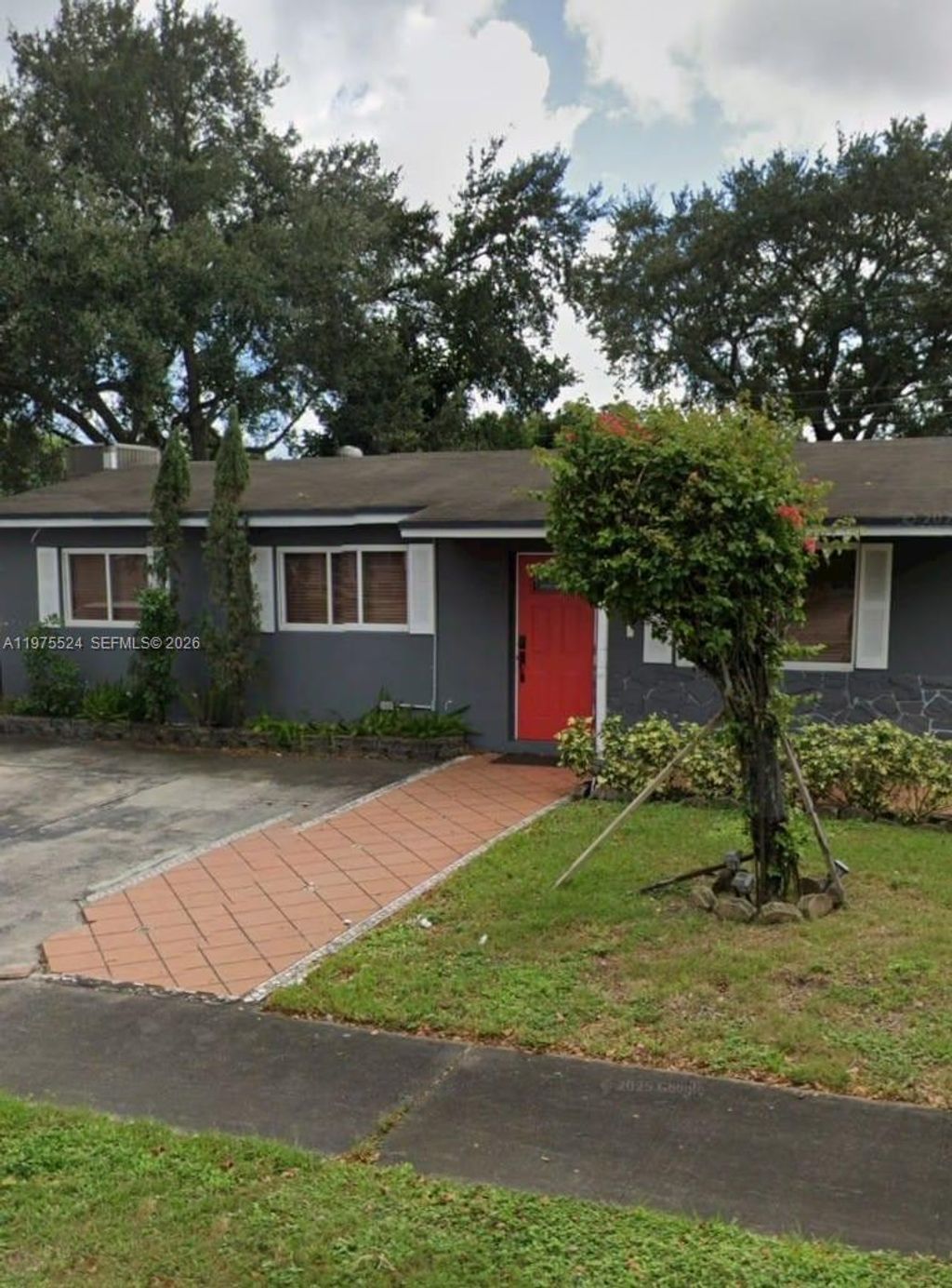 Photo of 7430 Douglas St, Hollywood, FL 33024 (MLS # A11975524)