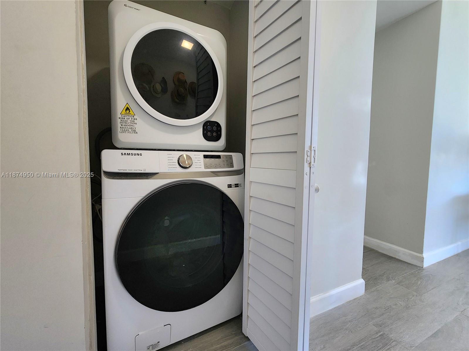 ALEXANDER TOWERS CONDO - Residential Lease