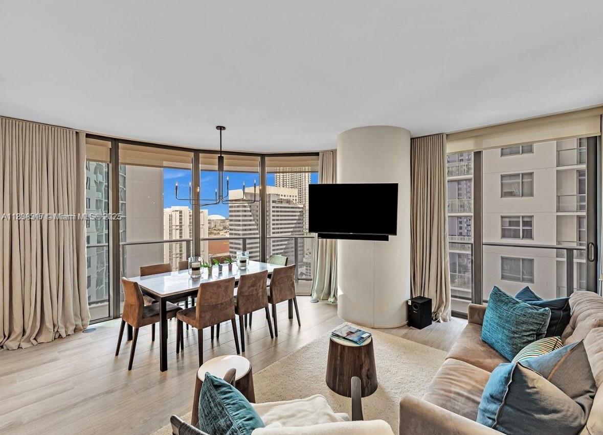 Available asap! Fully furnished 2 bed, 2 bath unit in Brickell Heights – move-in ready with sleek grey wood floors, floor-to-ceiling windows, and an open kitchen with European cabinetry and stone countertops. Enjoy sunsets from the wraparound balcony.
Building amenities include two rooftop pools, full-service spa with sauna, steam room, jacuzzi, and a resident gym, plus discounted access to Equinox. Steps from Brickell City Centre’s luxury shopping and dining.
Owner is open to short-term rentals; rates available upon request.
Contact listing agent for inquiries.
