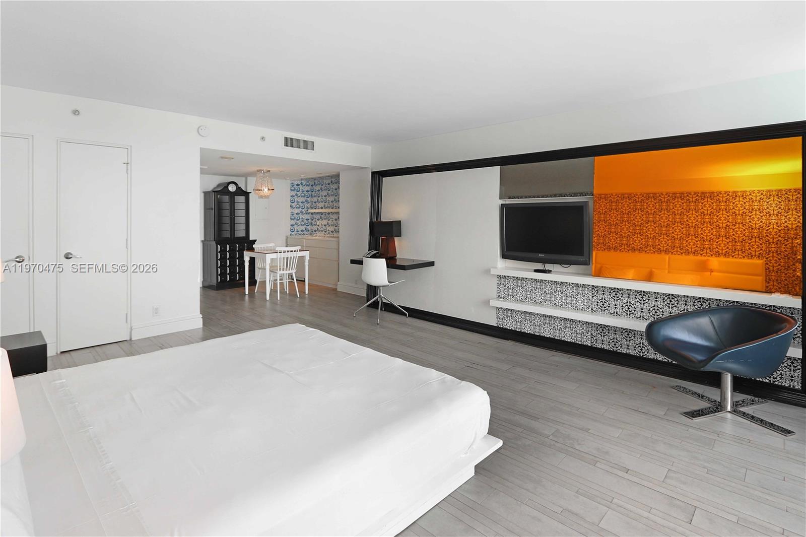 1100 WEST CONDO - Residential