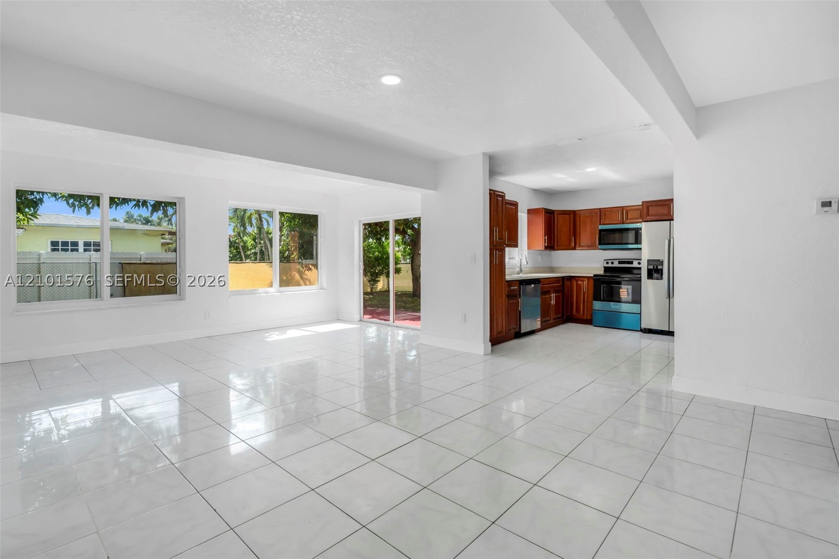 7612 Plantation Blvd