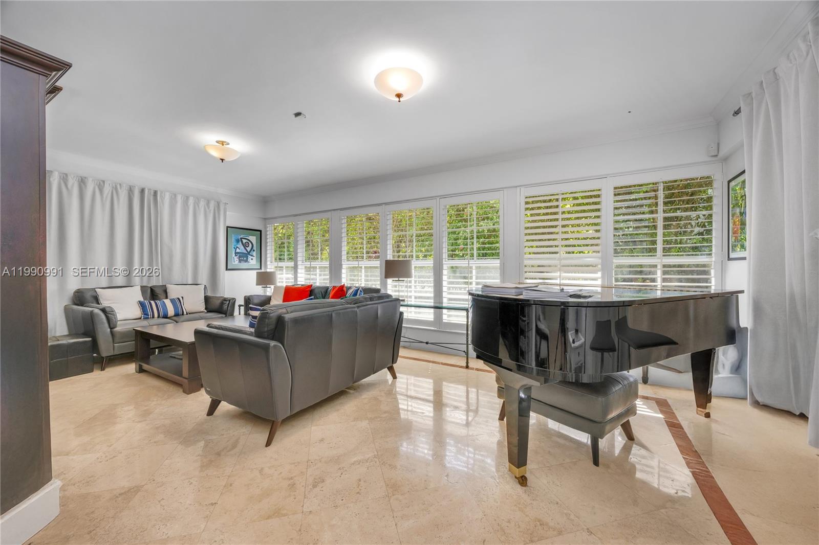 C GABLES RIVIERA SEC 12 - Residential Lease