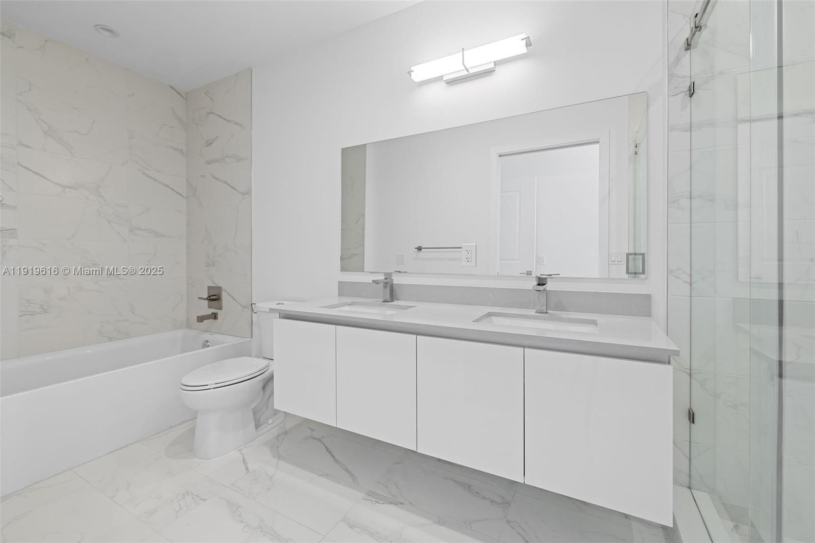 DIPLOMAT GOLF ESTATES - Residential