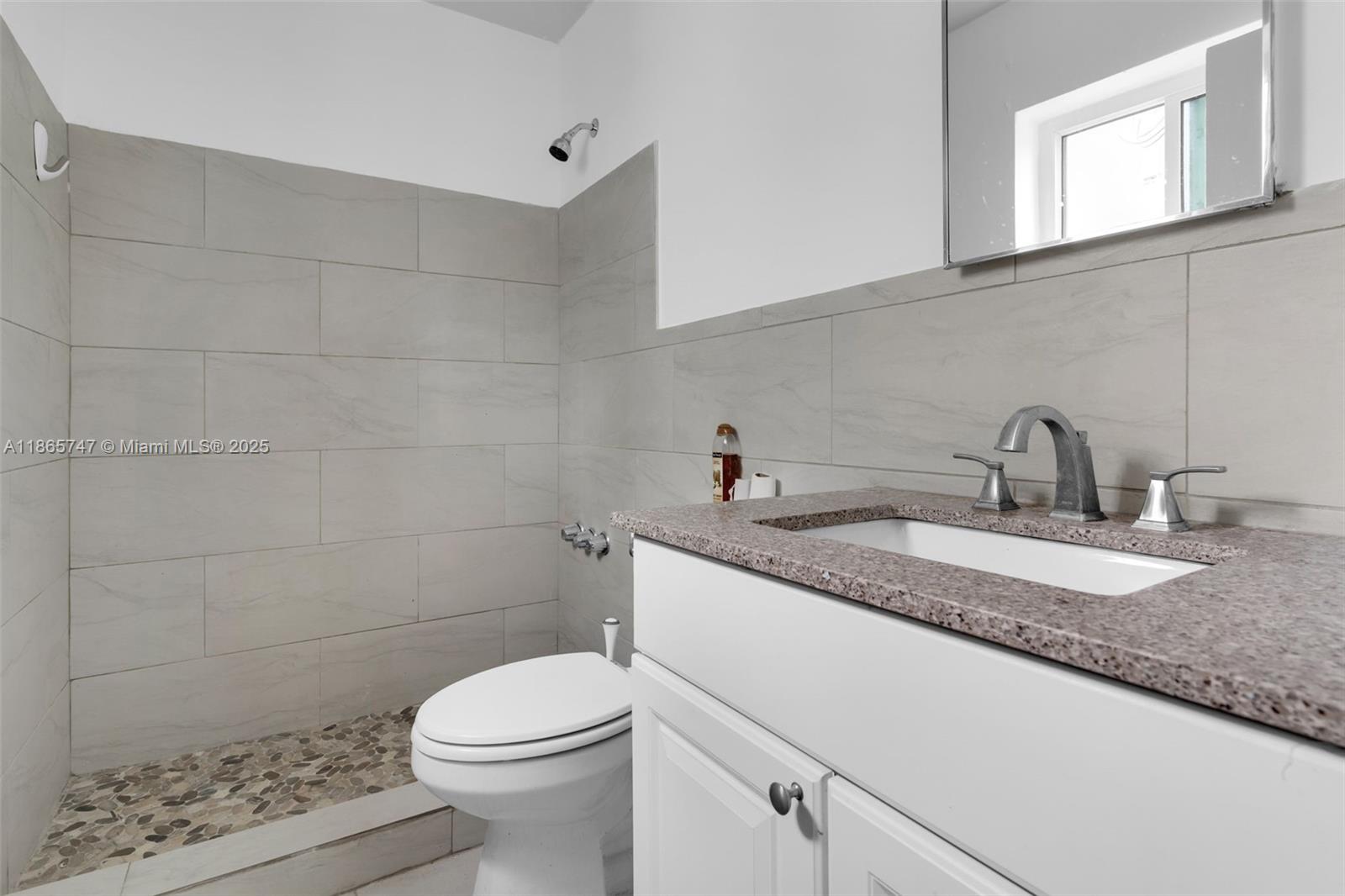 ORCHARD VILLA - Residential Lease