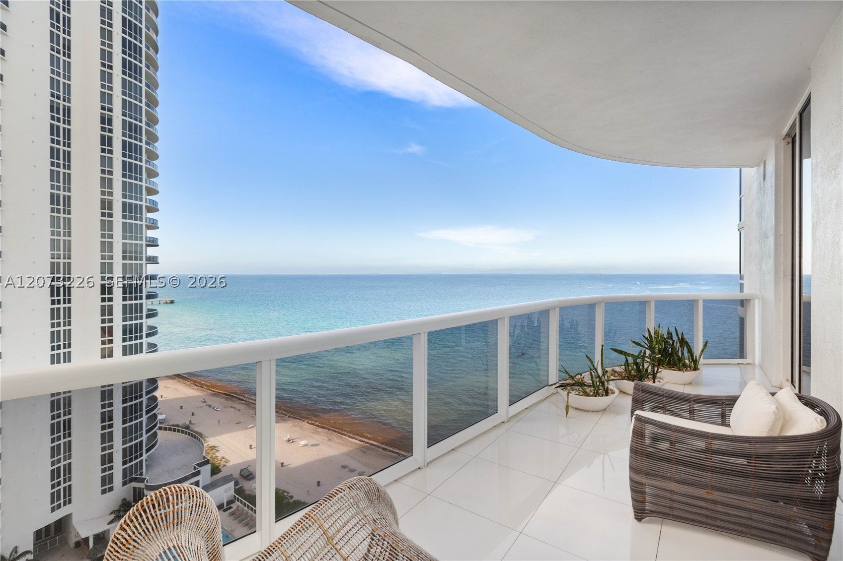 15811 Collins Ave 1702