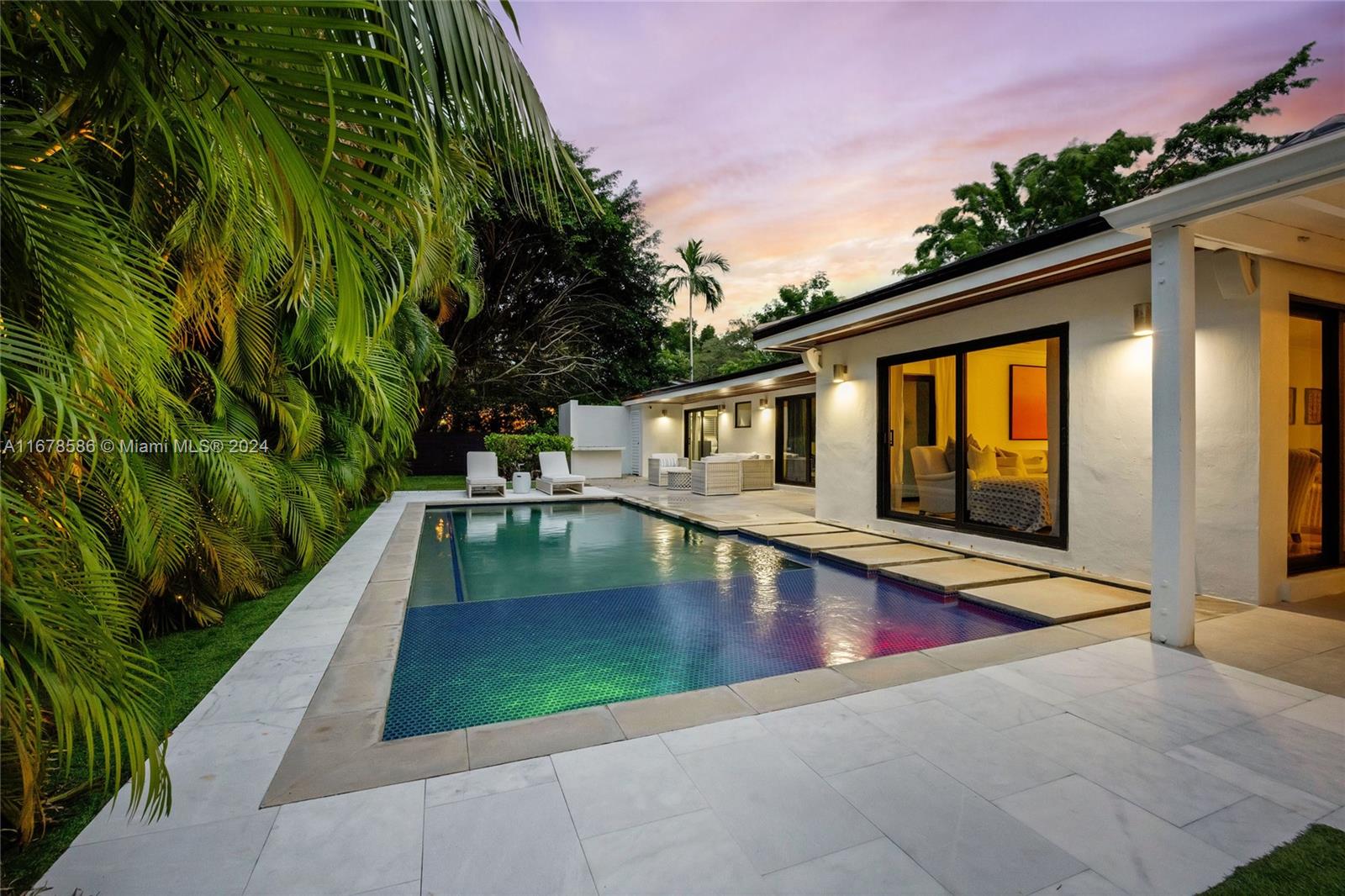 AMD & CORR PLAT OF SUNRIS - Residential