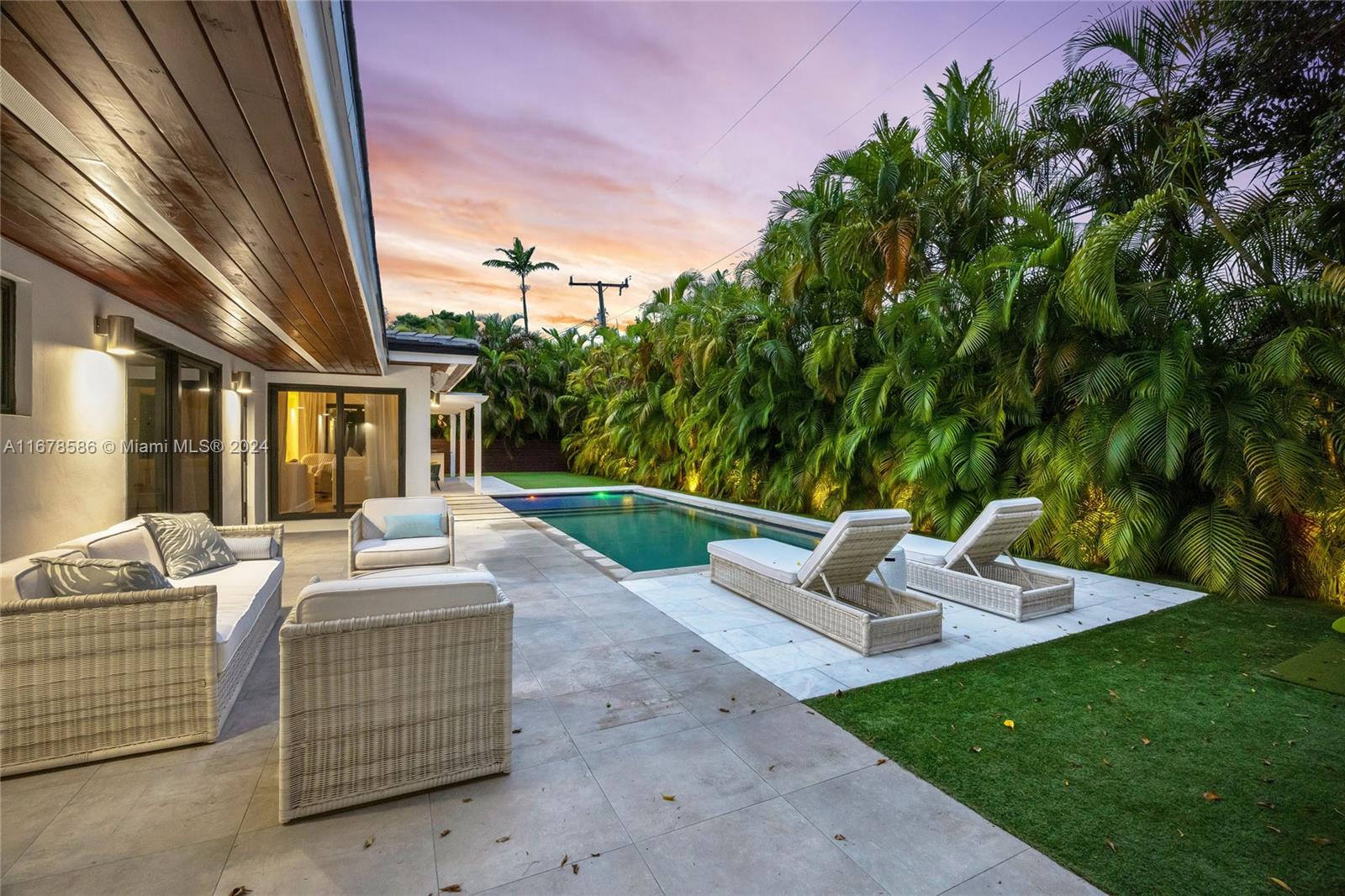 AMD & CORR PLAT OF SUNRIS - Residential