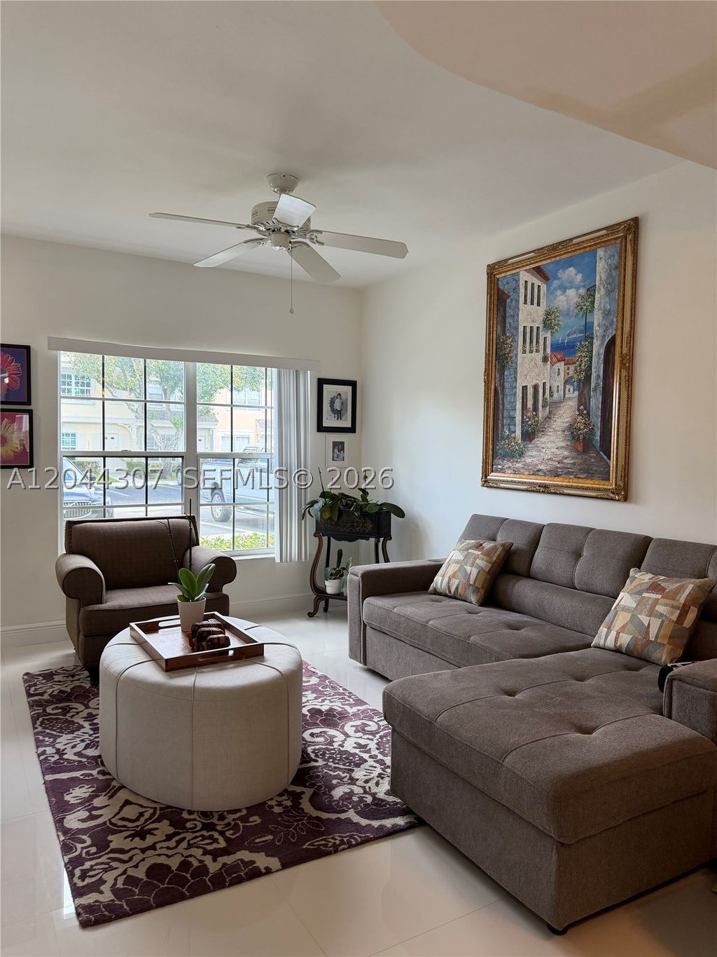 Photo of 16619 Hemingway Dr, Weston, FL 33326 (MLS # A12044307)