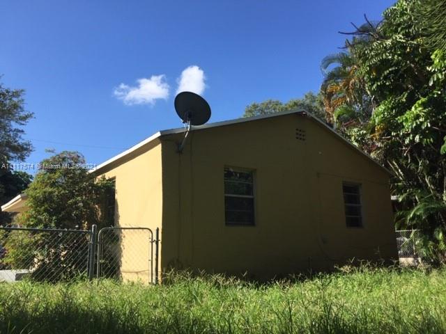 OJUS SUB - Residential Lease