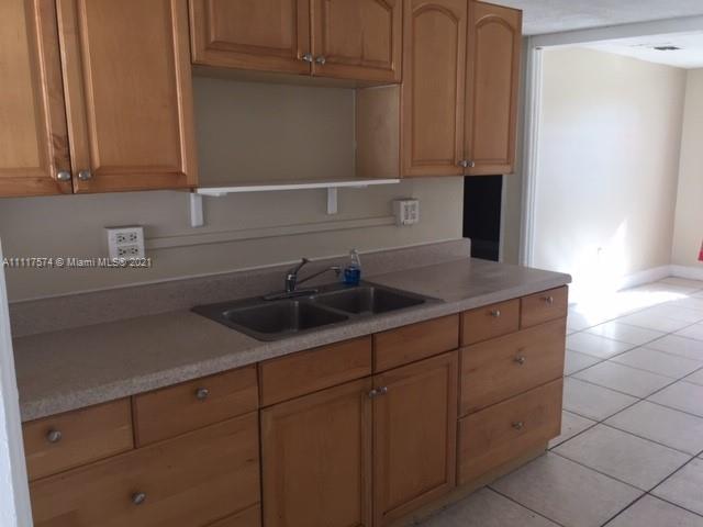 OJUS SUB - Residential Lease