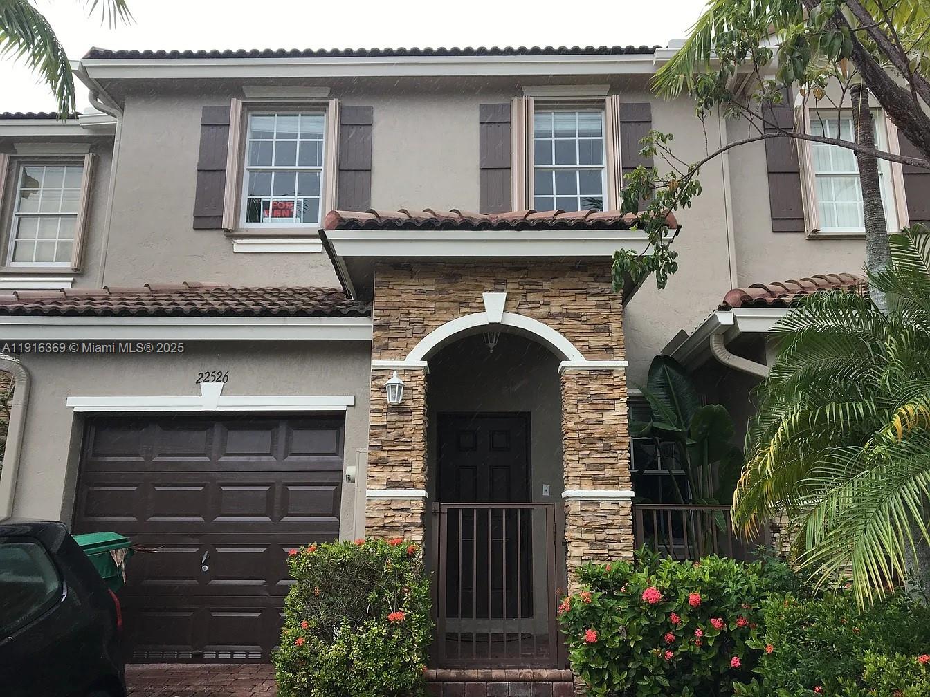 LAKES BY THE BAY GEE - Residential