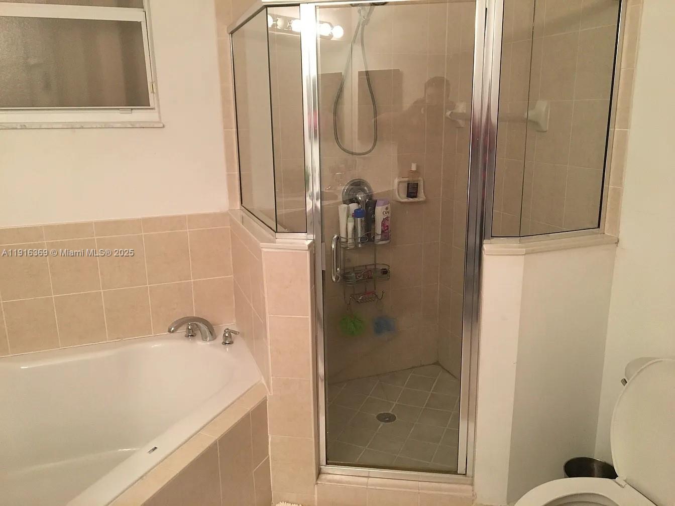 LAKES BY THE BAY GEE - Residential