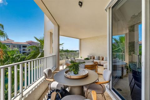 Tiny photo for 705 Crandon Blvd #506, Key Biscayne, FL 33149 (MLS # A12011519)
