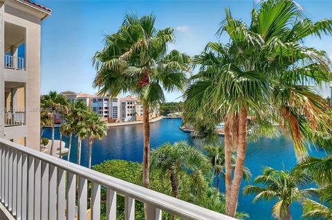 Tiny photo for 705 Crandon Blvd #506, Key Biscayne, FL 33149 (MLS # A12011519)