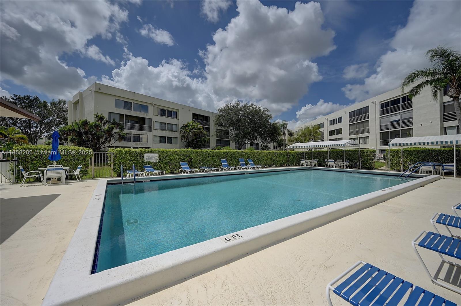 POINCIANA LAKES CONDO - Residential