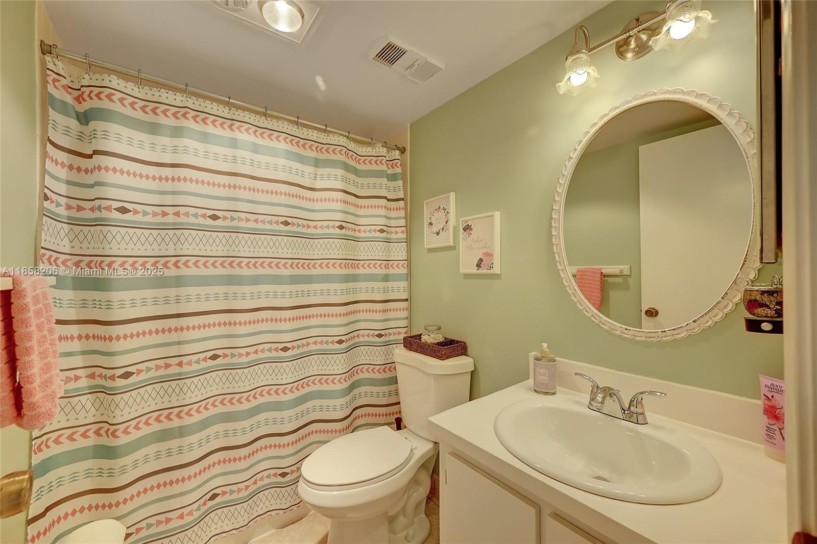 POINCIANA LAKES CONDO - Residential